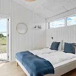 Nyaraló Stunning In With Sauna *