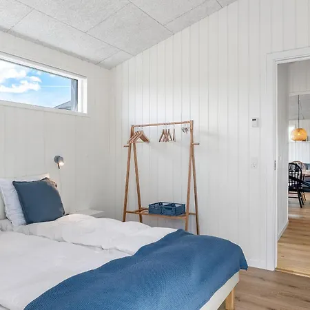 Stunning In With Sauna Semesterbostad Jerup