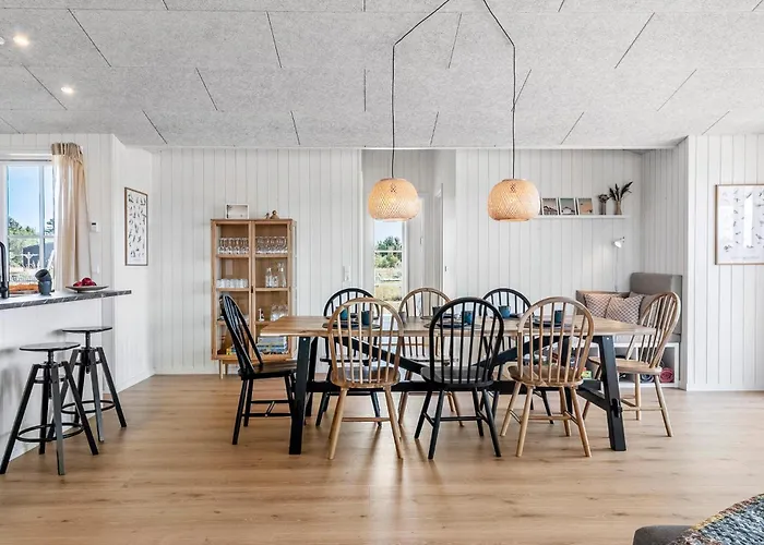Semesterbostad Stunning In With Sauna